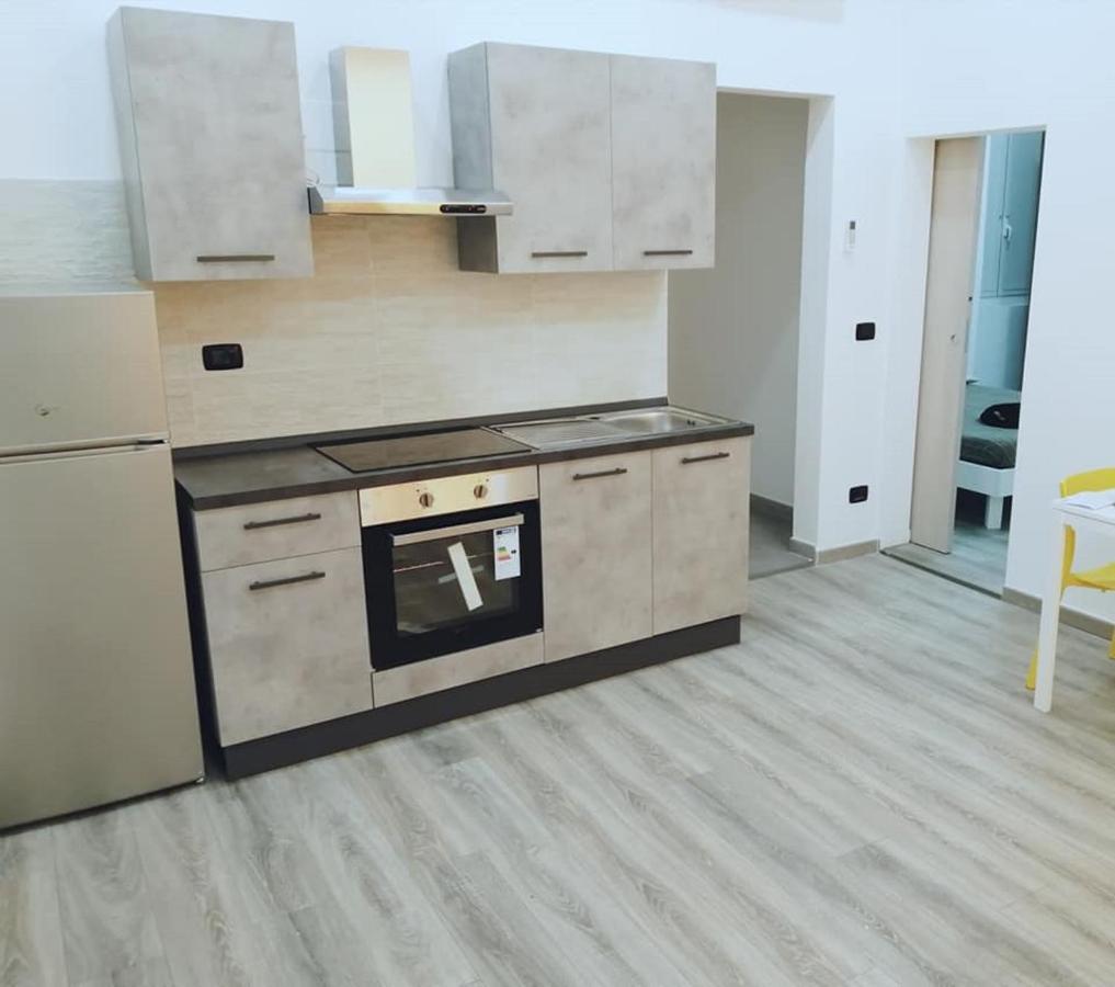Appartamento Nuovo A 1 Minuto Dal Porto Livourne Extérieur photo